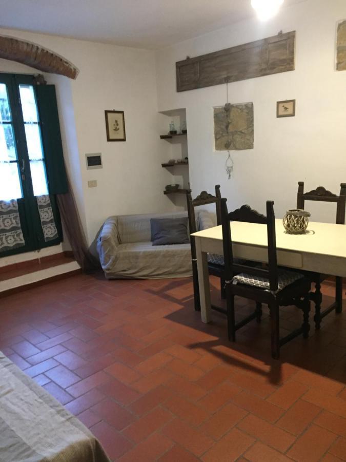 Agriturismo Le Colline モンテスクダイオ エクステリア 写真