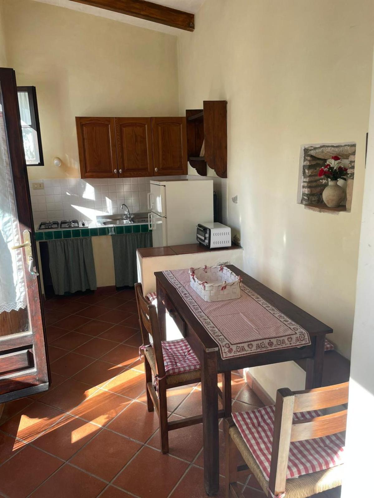 Agriturismo Le Colline モンテスクダイオ エクステリア 写真