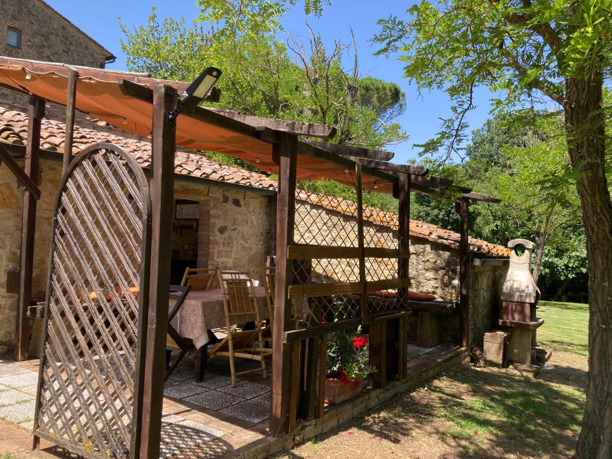 Agriturismo Le Colline モンテスクダイオ エクステリア 写真