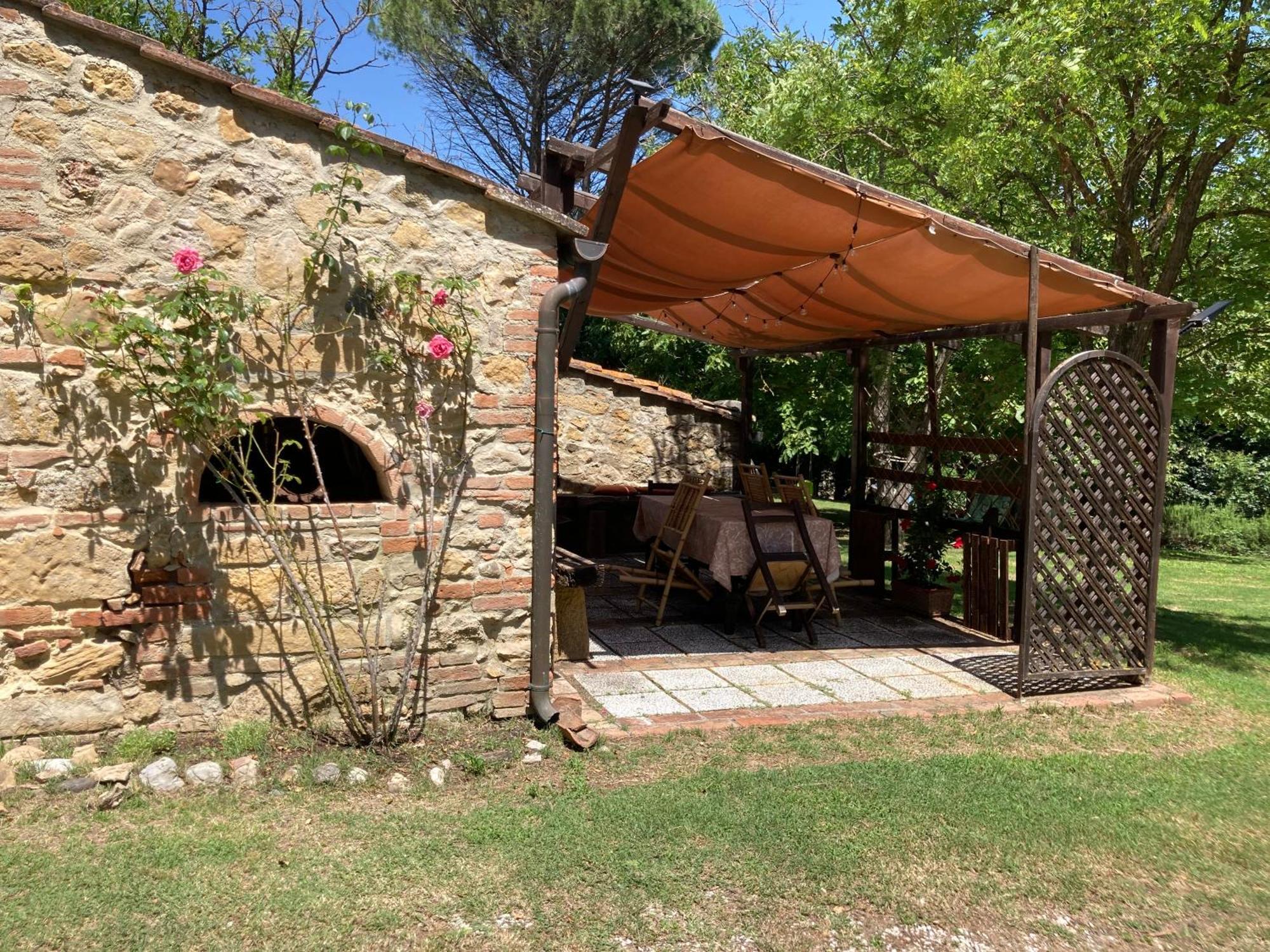 Agriturismo Le Colline モンテスクダイオ エクステリア 写真