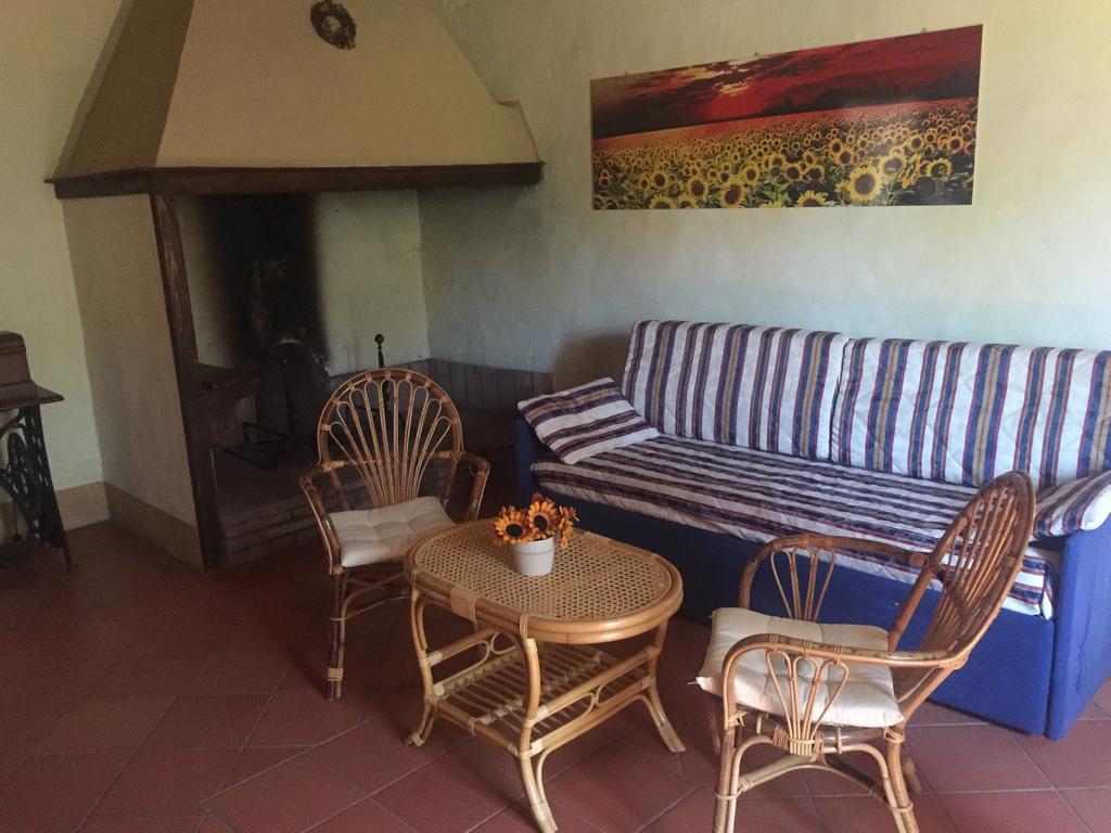 Agriturismo Le Colline モンテスクダイオ エクステリア 写真