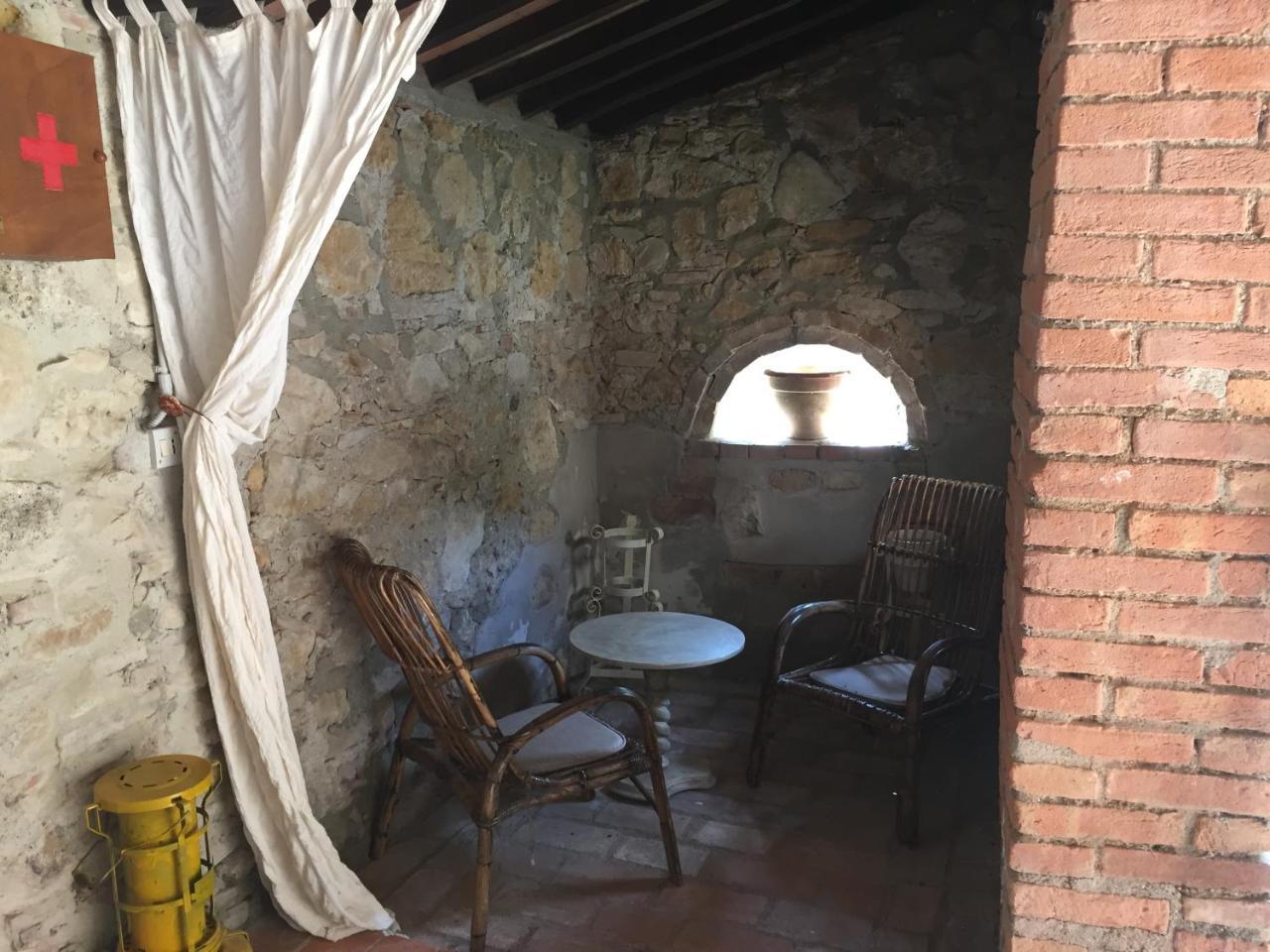 Agriturismo Le Colline モンテスクダイオ エクステリア 写真